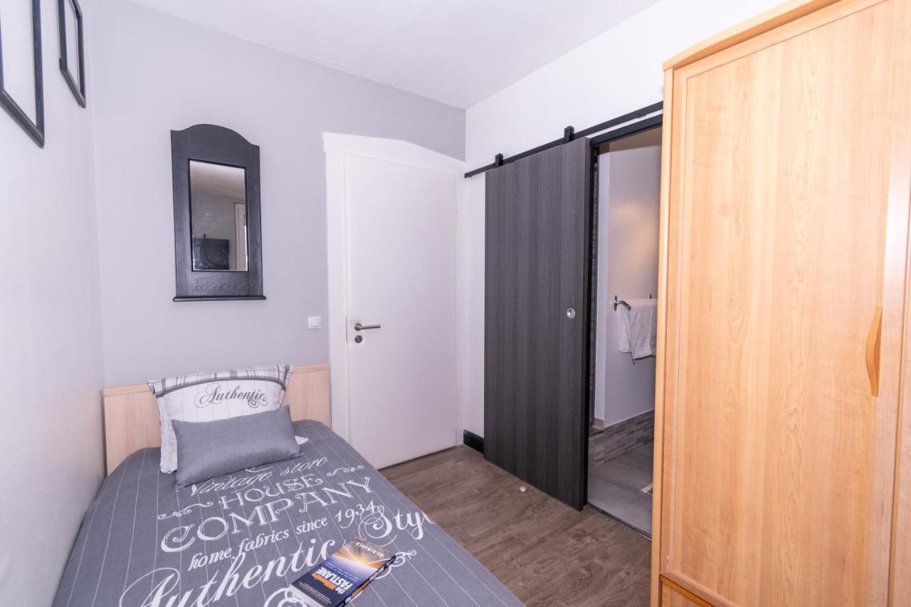 Private & Comfortable Apartments Puttelange-aux-Lacs 外观 照片