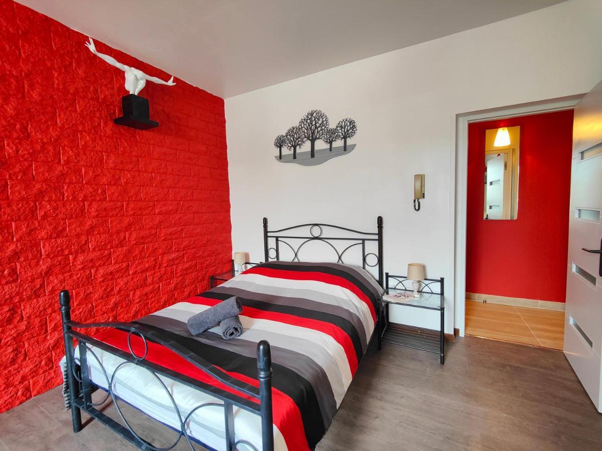 Private & Comfortable Apartments Puttelange-aux-Lacs 外观 照片