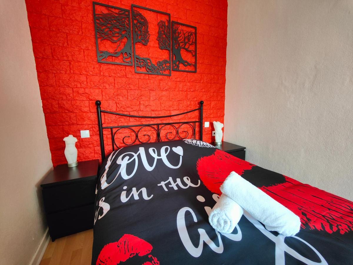 Private & Comfortable Apartments Puttelange-aux-Lacs 外观 照片
