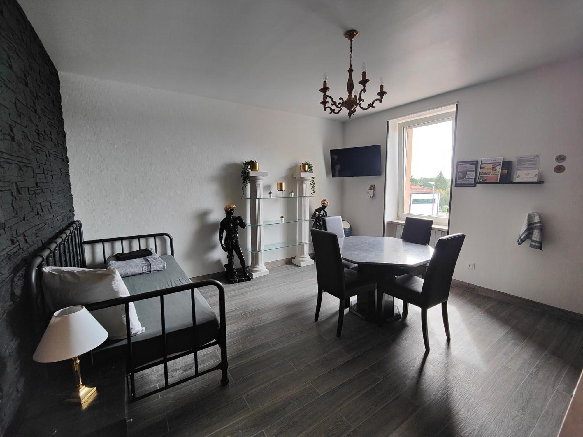 Private & Comfortable Apartments Puttelange-aux-Lacs 外观 照片