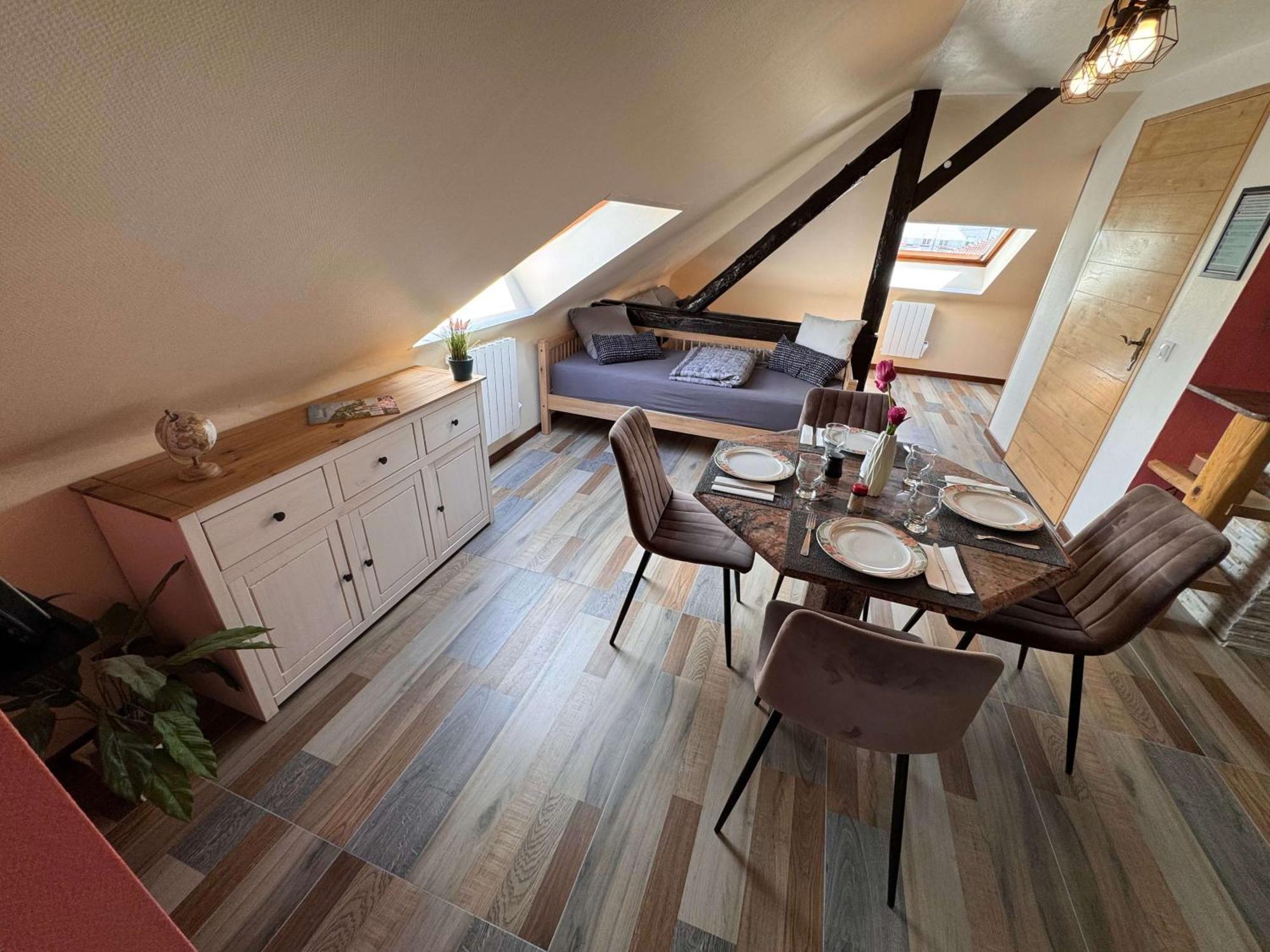 Private & Comfortable Apartments Puttelange-aux-Lacs 外观 照片