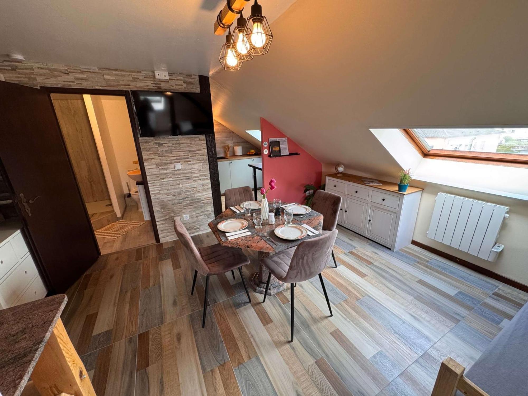 Private & Comfortable Apartments Puttelange-aux-Lacs 外观 照片